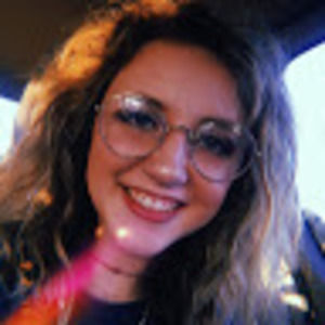 Meet your Posher, Elyse